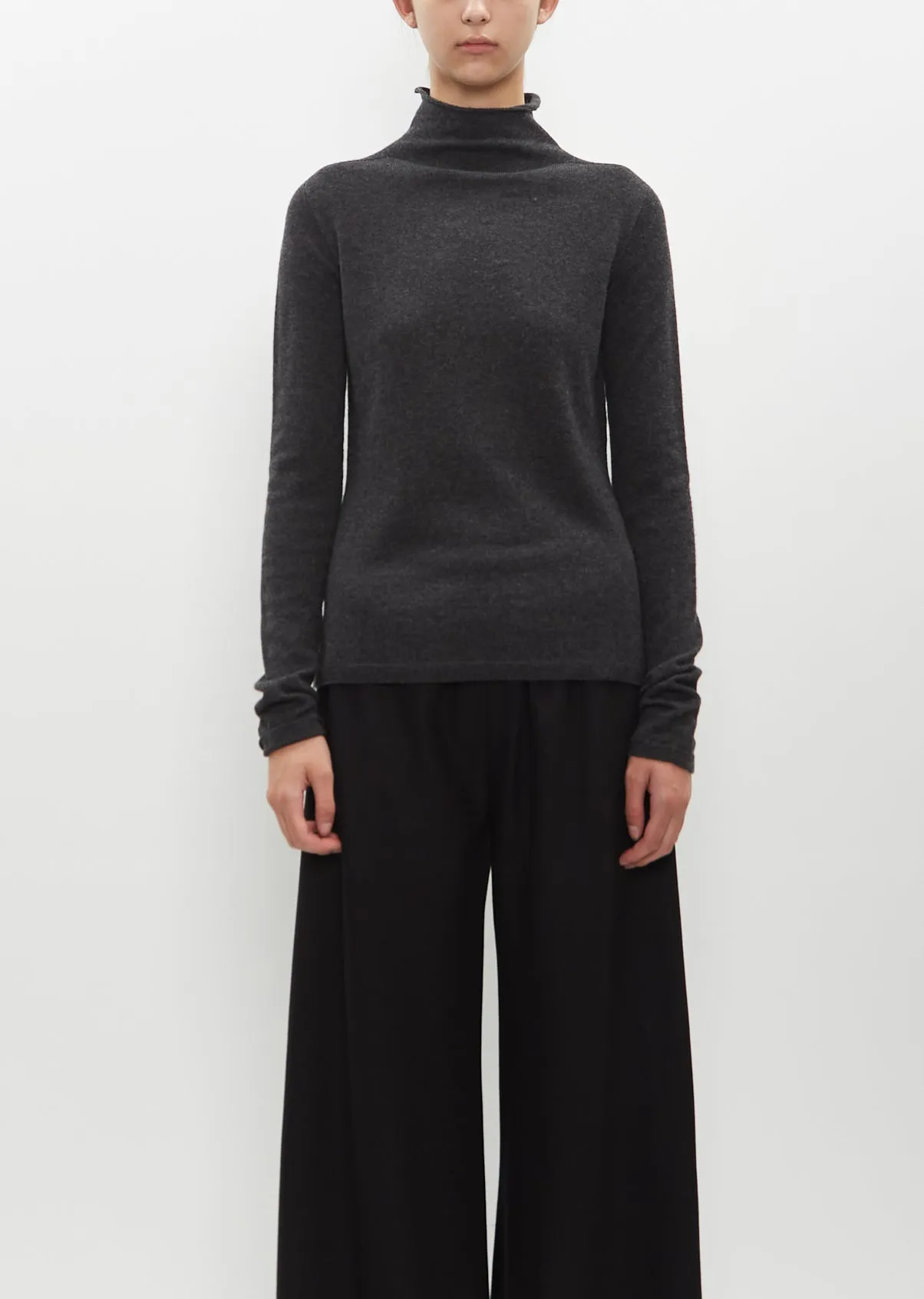 Cashmere Ilmo Top — Enzyme Black