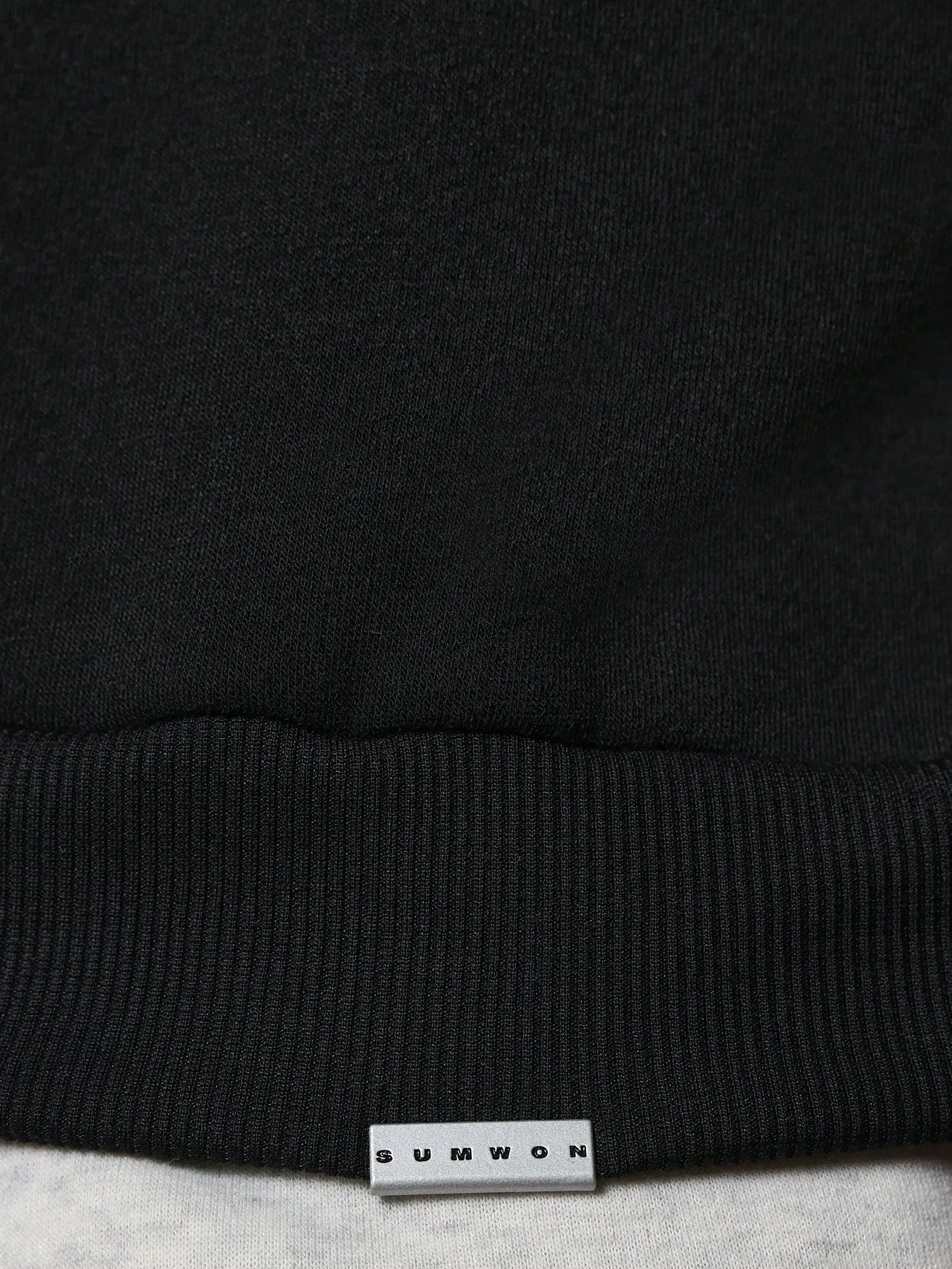Cropped Overhead Hoodie With Towel Print And Embroidery
