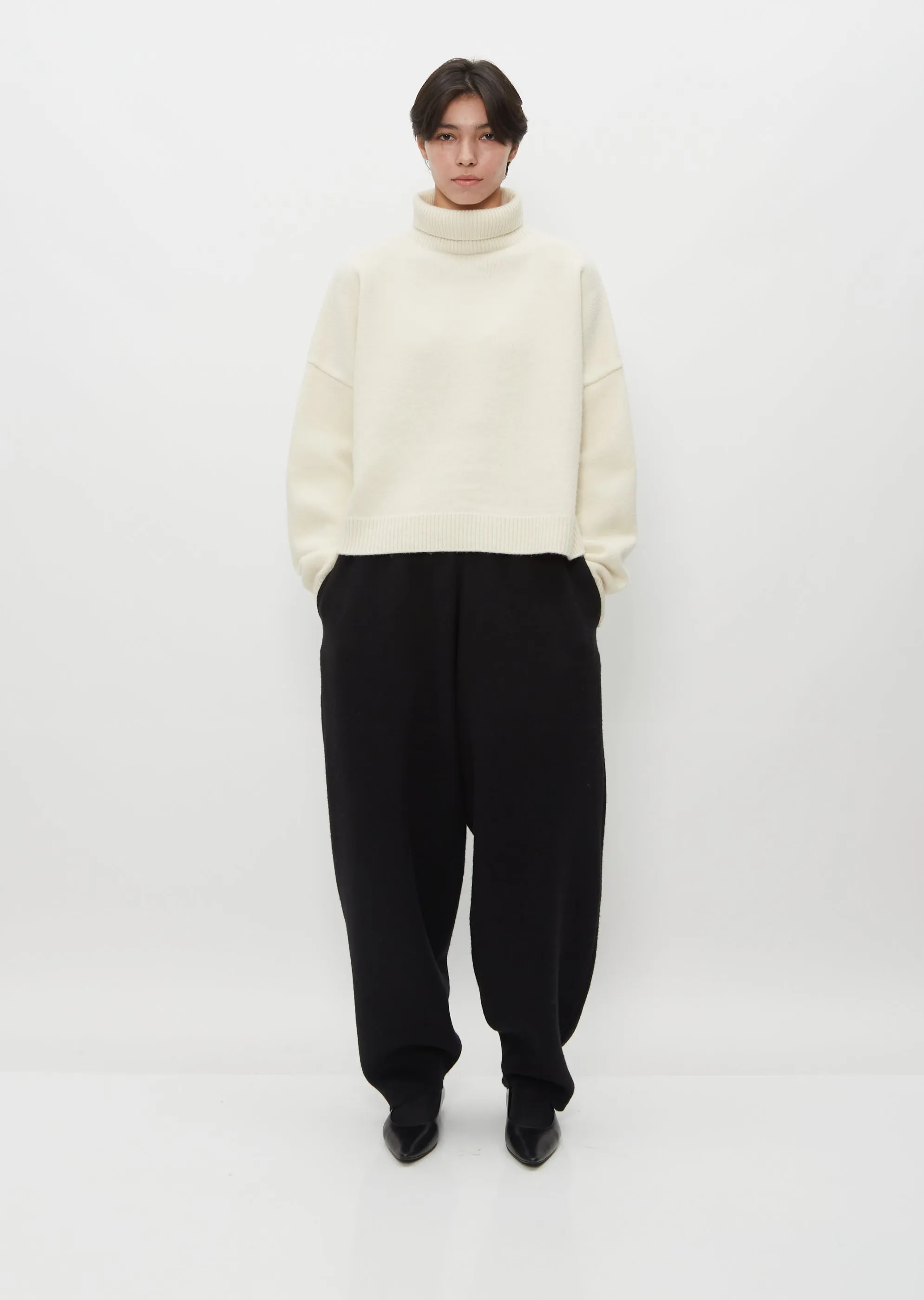 Ezio Top — Light Ivory