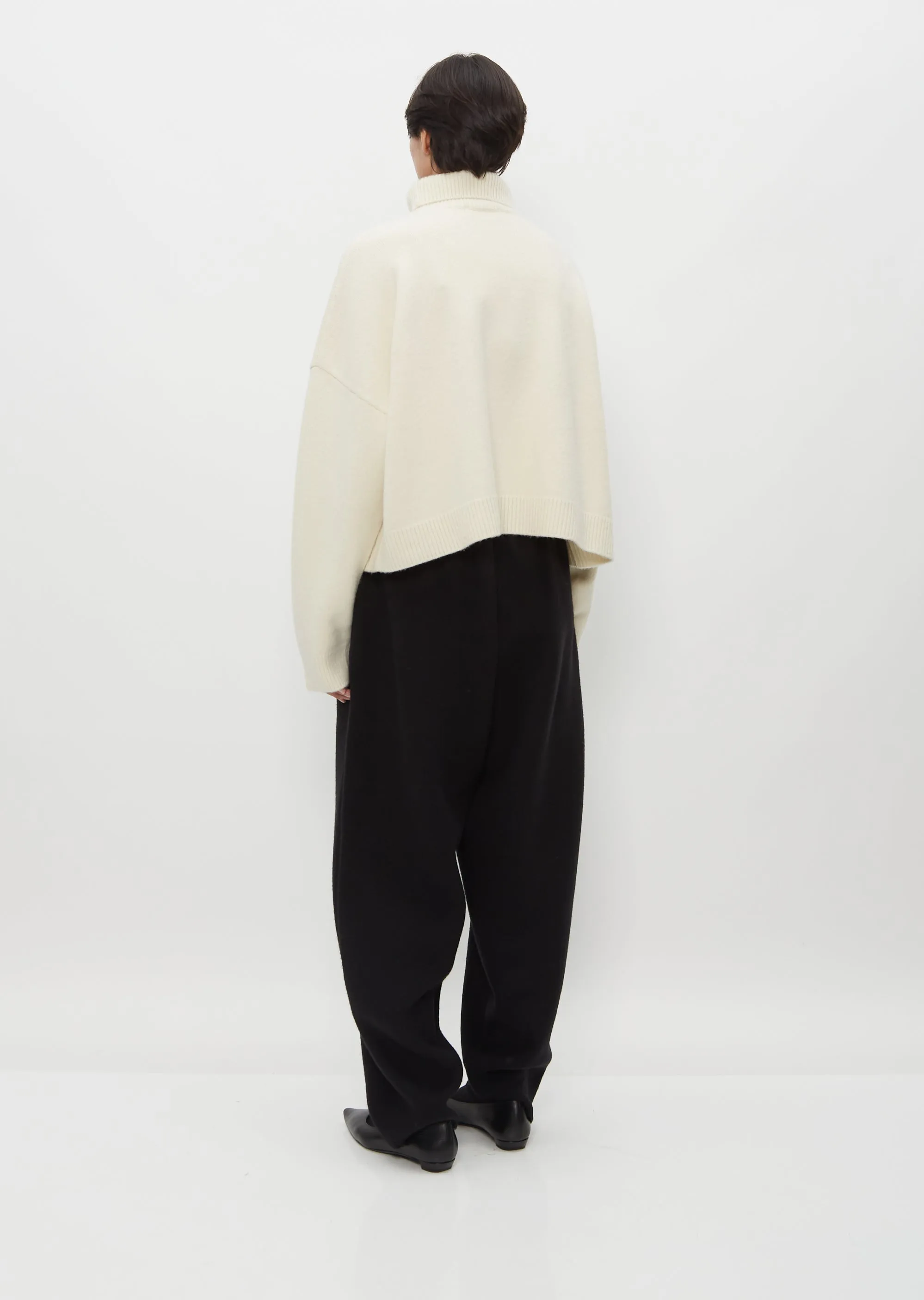 Ezio Top — Light Ivory