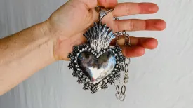 Mexican Sacred Heart Necklace. Sterling Silver.