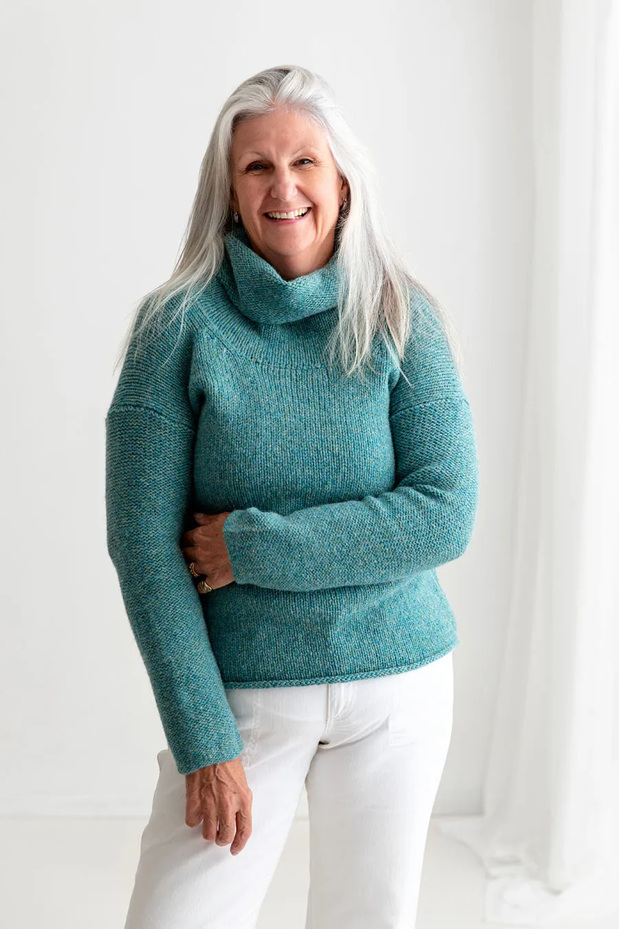 Womens Chunky Cowl neck jumper - light teal